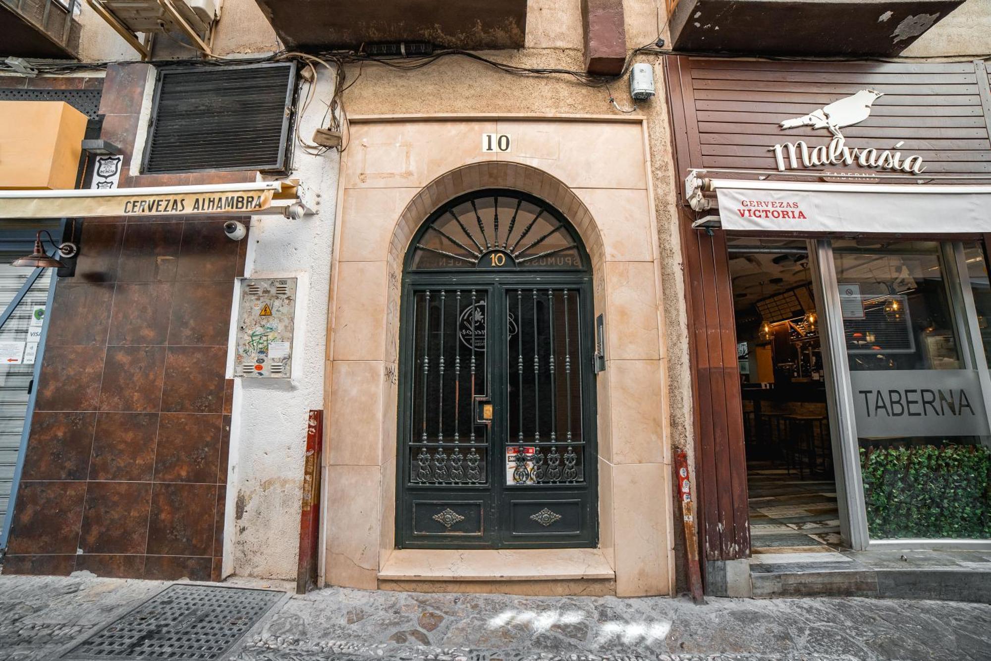Apartamento La Tana Centro 2 Granada Luaran gambar