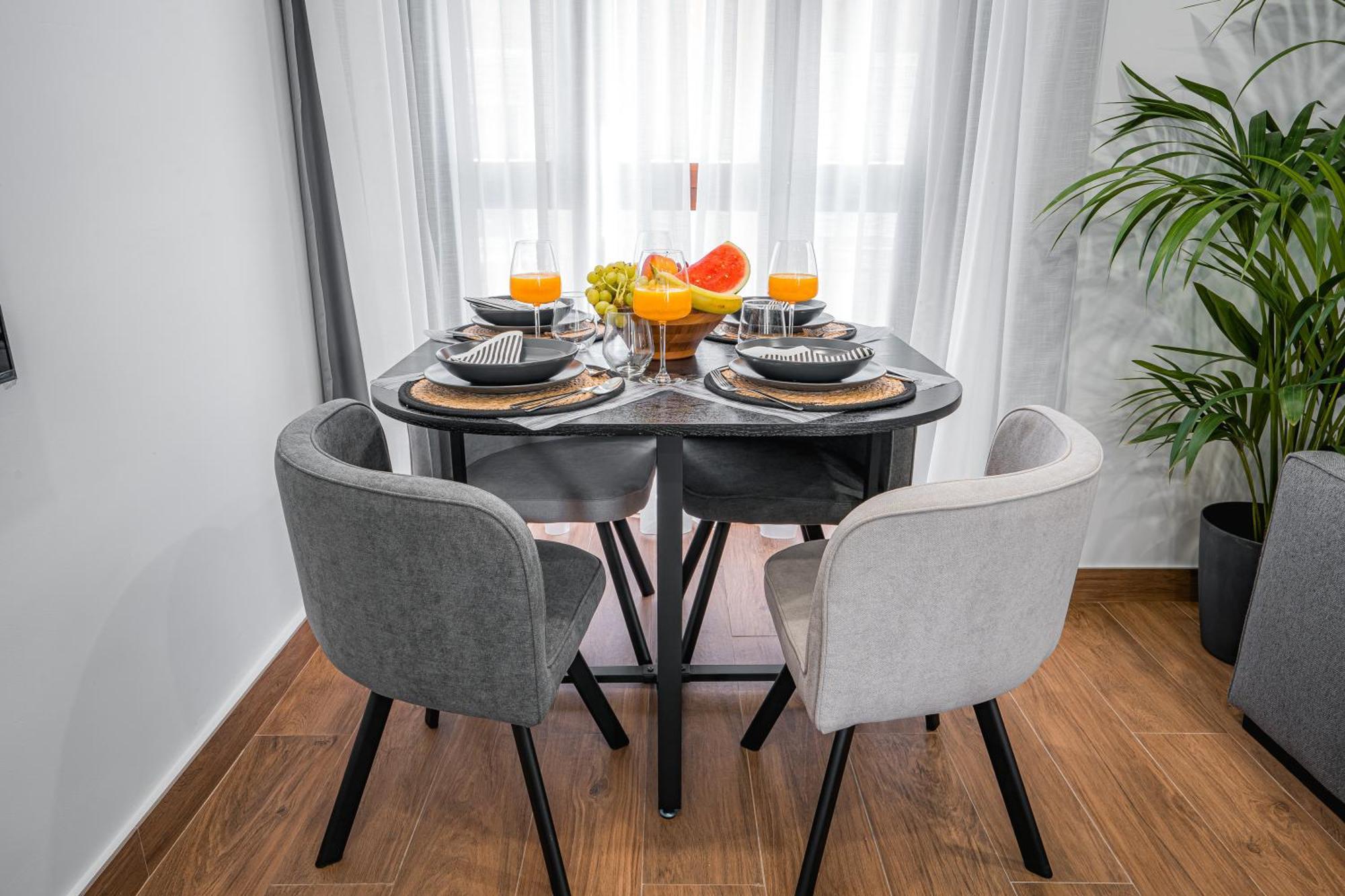 Apartamento La Tana Centro 2 Granada Luaran gambar